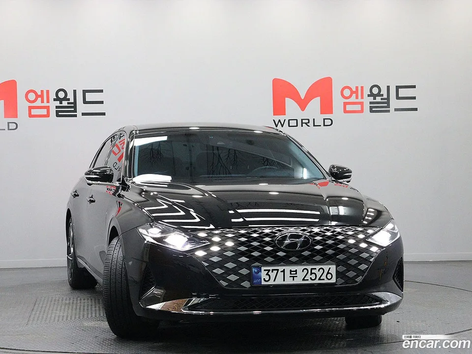 Hyundai Grandeur IG 2.5 2022 — фото 1, купить с доставкой в Москву