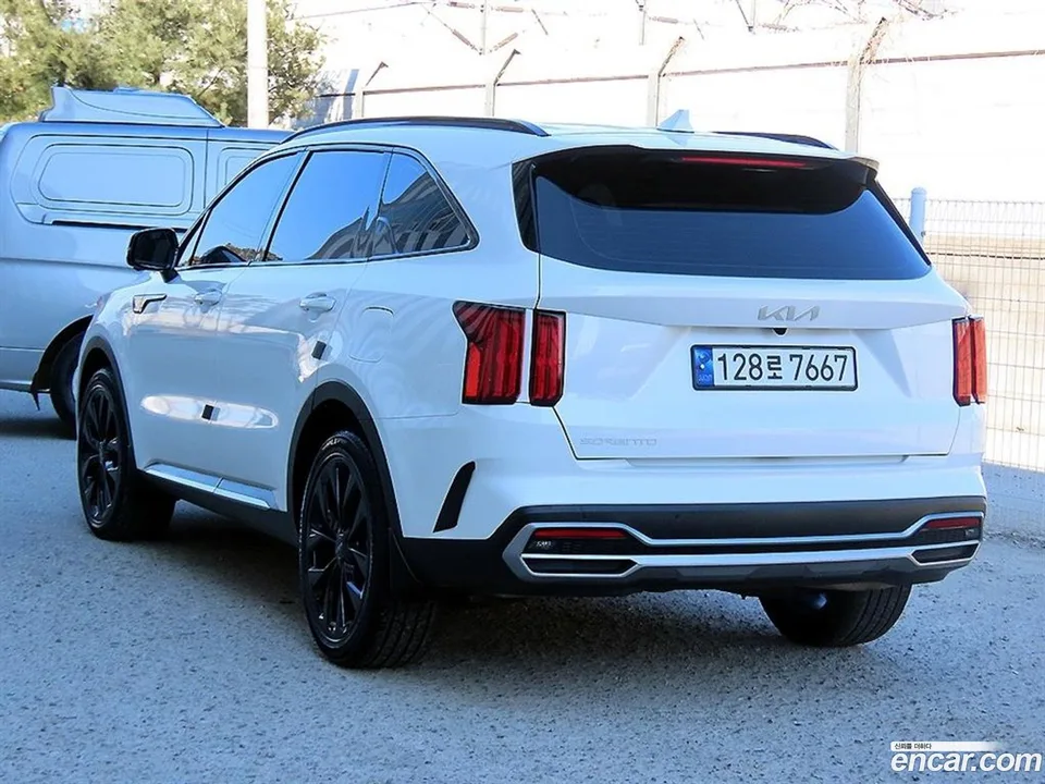 Kia Sorento 2.2 2WD 2023 — миниатюра 3