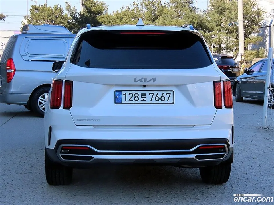 Kia Sorento 2.2 2WD 2023 — миниатюра 4