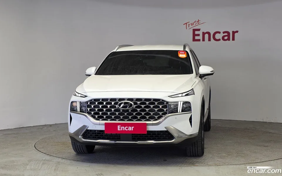 Hyundai SantaFe HEV 1.6 2WD 2023 — миниатюра 3