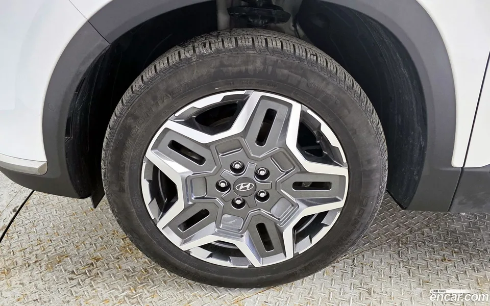 Hyundai SantaFe HEV 1.6 2WD 2023 — миниатюра 5