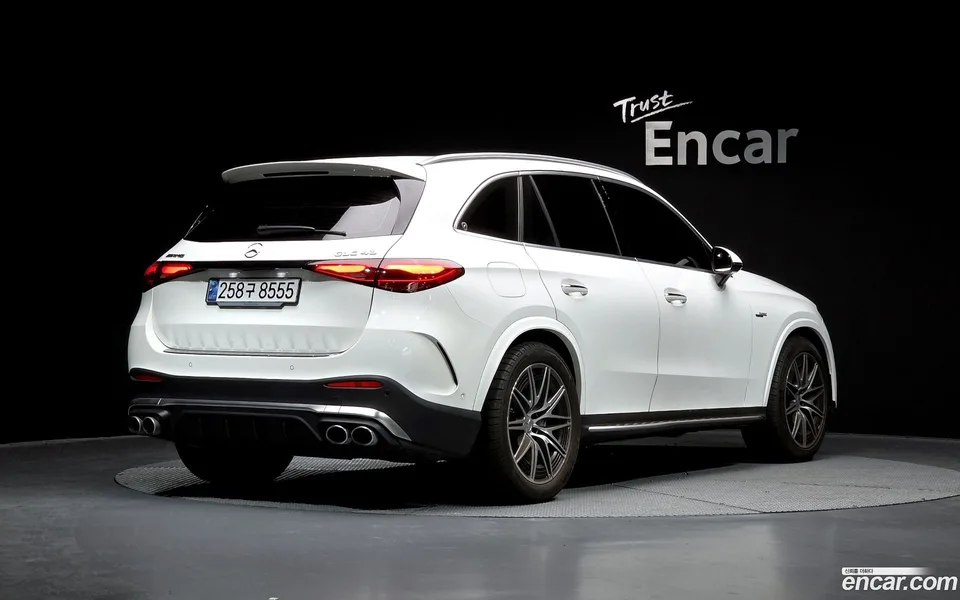 Mercedes-Benz GLC-Class AMG GLC43 4MATIC 2024 — миниатюра 2
