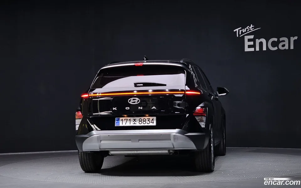 Hyundai Kona 1.6 2WD 2023 — миниатюра 4