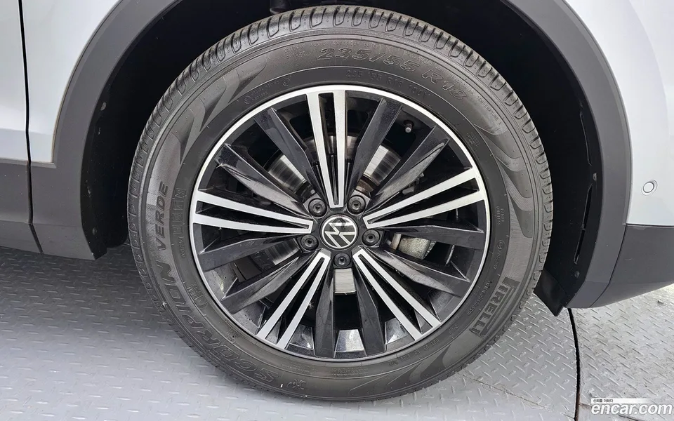 Volkswagen Tiguan 2.0 TDI 2022 — миниатюра 5