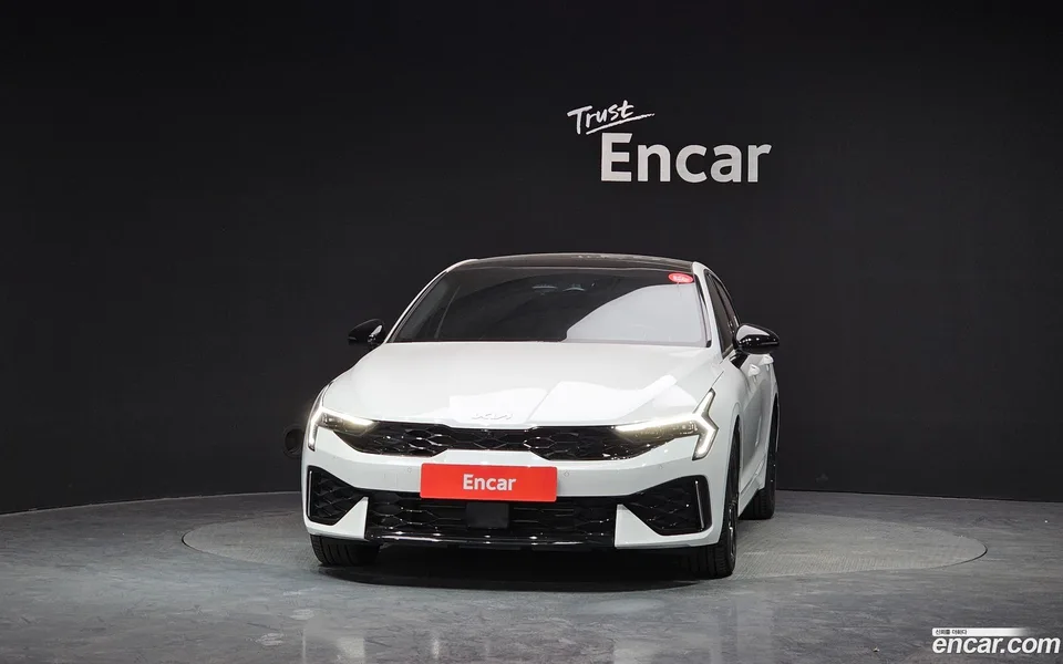 Kia K5 Hybrid 2024 — миниатюра 3