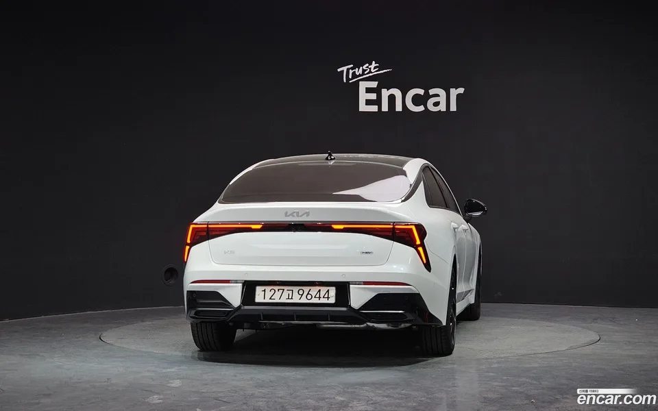 Kia K5 Hybrid 2024 — миниатюра 4