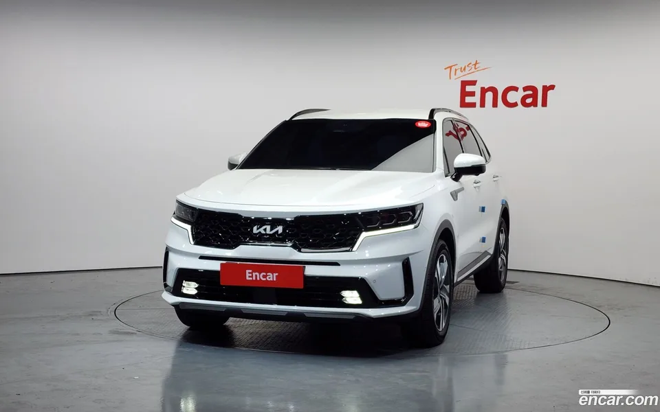 Kia Sorento HEV 1.6 2WD 2023 — миниатюра 3