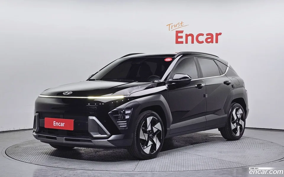 Hyundai Kona 1.6 2WD 2023 — фото 1, купить с доставкой в Москву