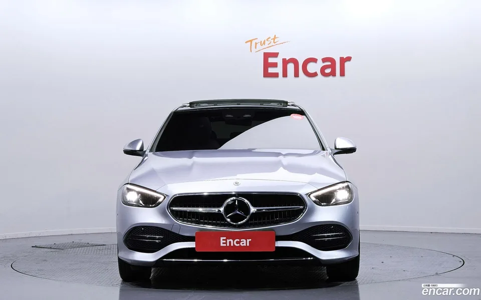 Mercedes-Benz C-Class C300 4MATIC 2023 — миниатюра 3