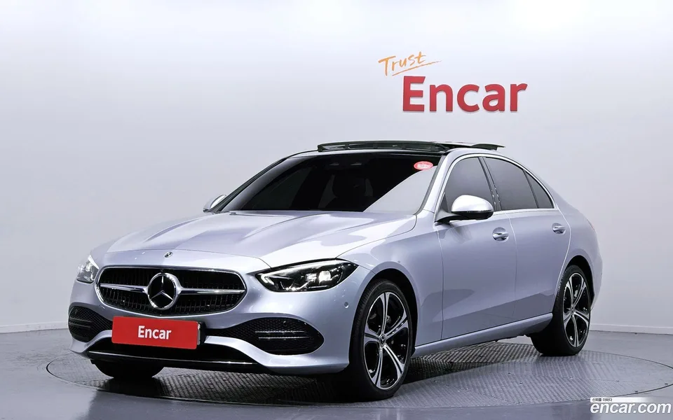 Mercedes-Benz C-Class C300 4MATIC 2023 — фото 1, купить с доставкой в Москву
