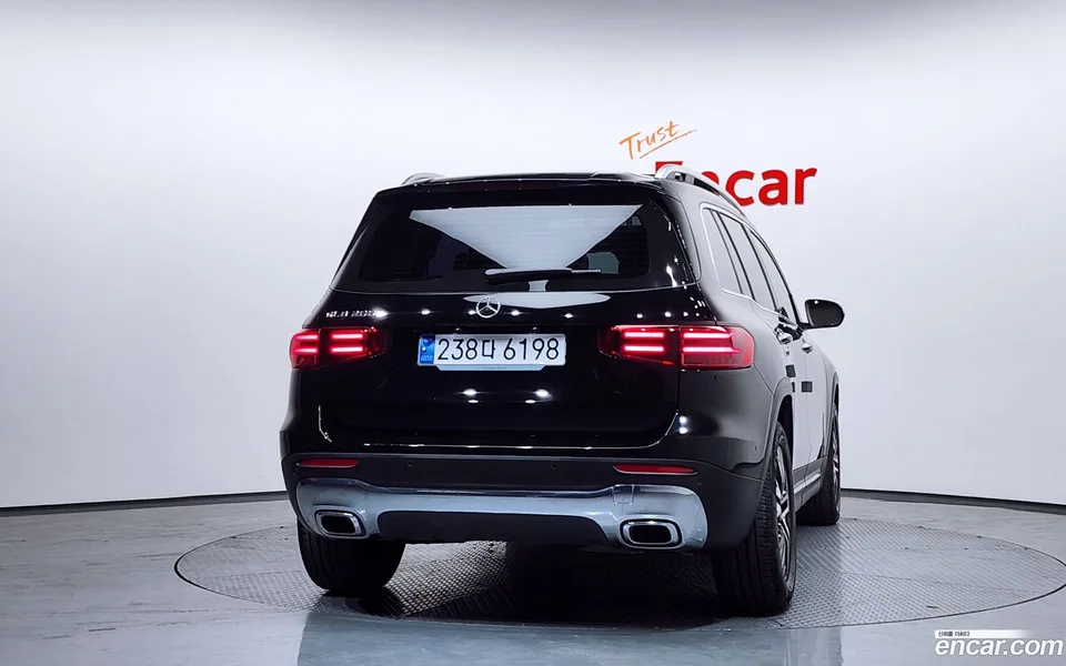 Mercedes-Benz GLB-Class GLB200 d 2024 — миниатюра 4