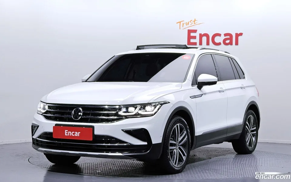 Volkswagen Tiguan 2.0 TDI 2022 — фото 1, купить с доставкой в Москву