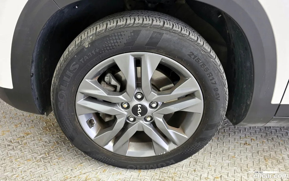 Kia Seltos 1.6 2WD 2022 — миниатюра 5