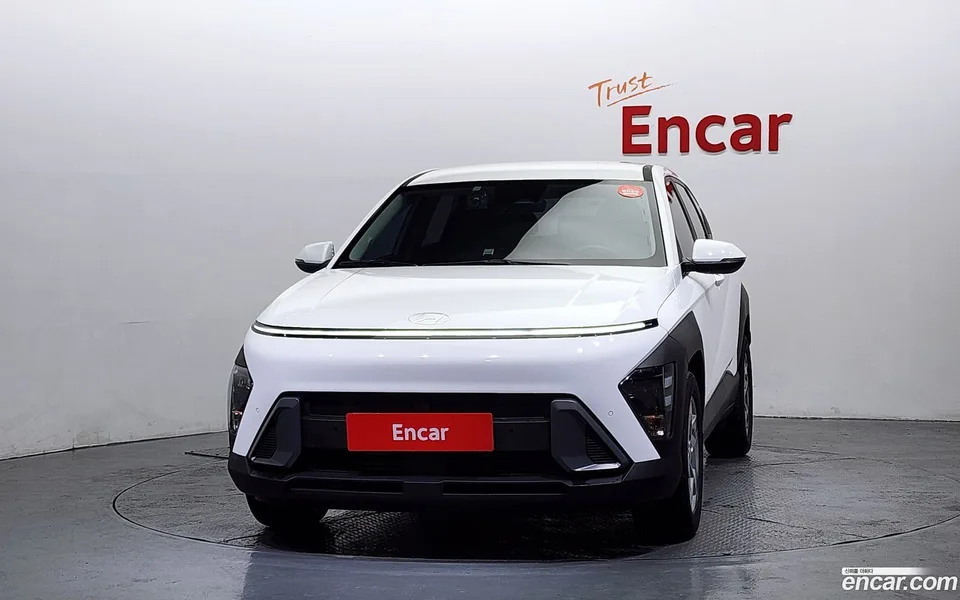 Hyundai Kona 1.6 2WD 2023 — миниатюра 3