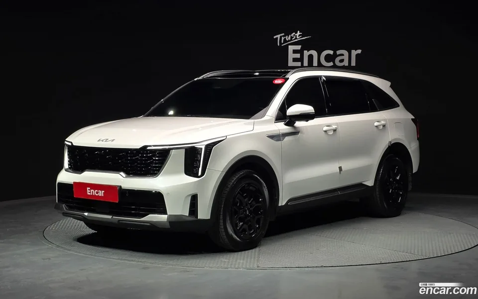 Kia Sorento HEV 1.6 2WD 2023 — фото 1, купить с доставкой в Москву