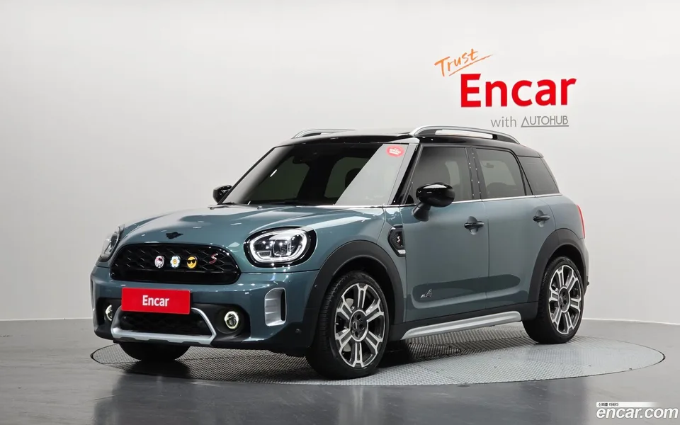 MINI Cooper S Countryman ALL4 2022 — фото 1, купить с доставкой в Москву