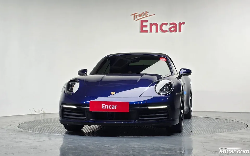 Porsche 911 (992) 4 2024 — миниатюра 3