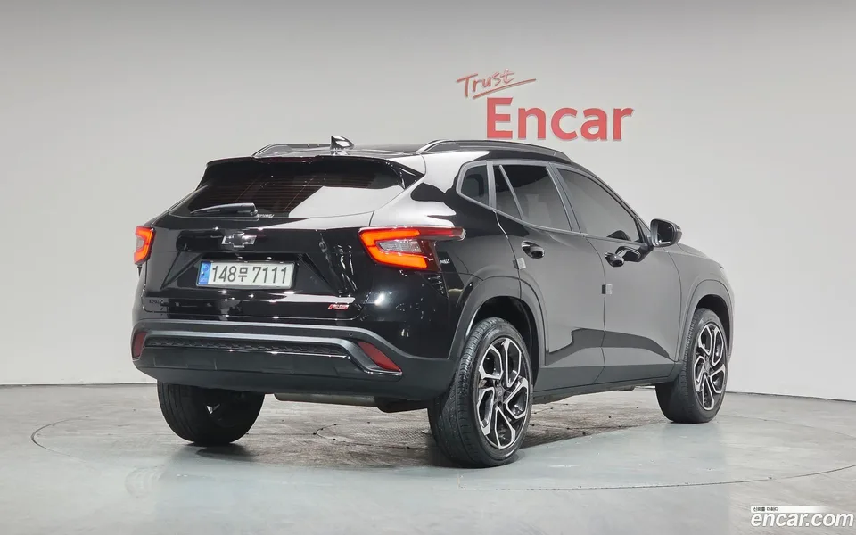 Chevrolet Trax Crossover 1.2 RS 2023 — миниатюра 2