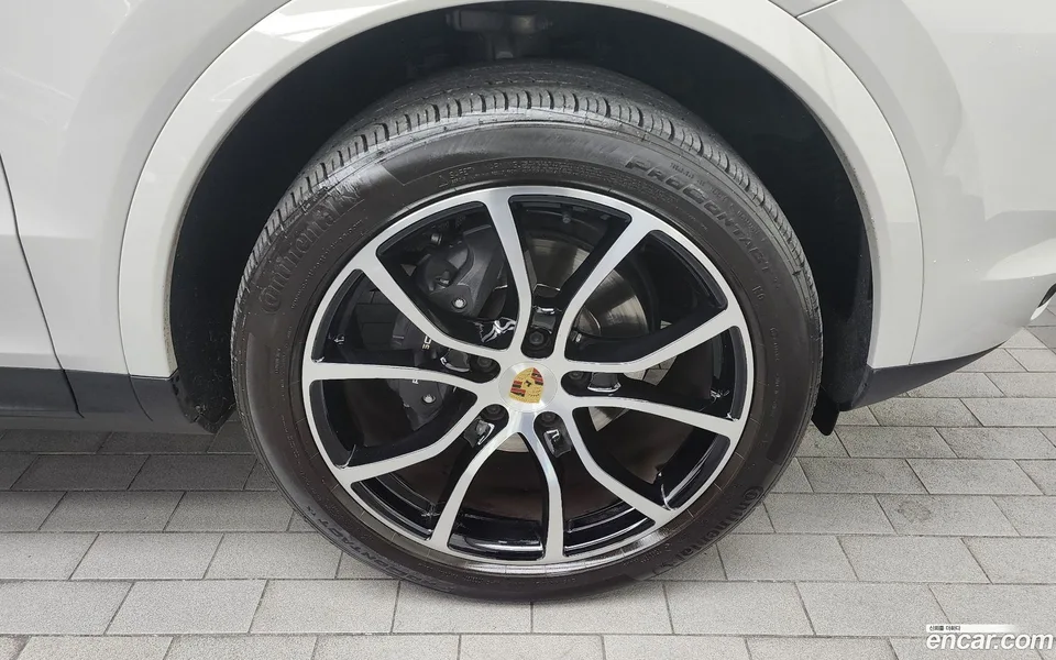 Porsche Cayenne 3.0 2022 — миниатюра 5