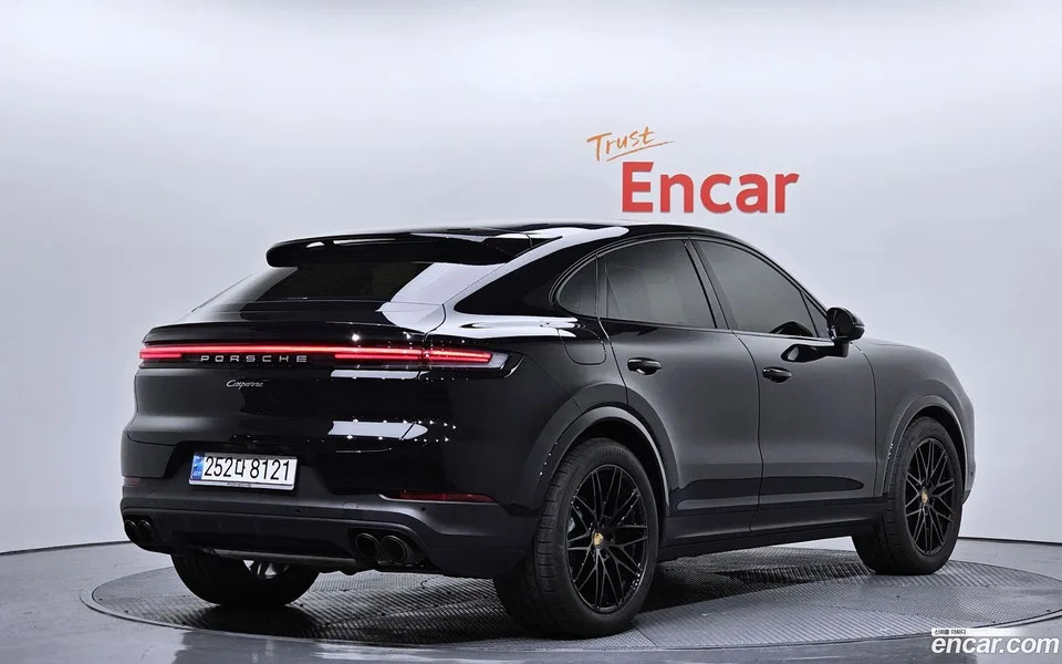 Porsche Cayenne 3.0 2024 — миниатюра 2