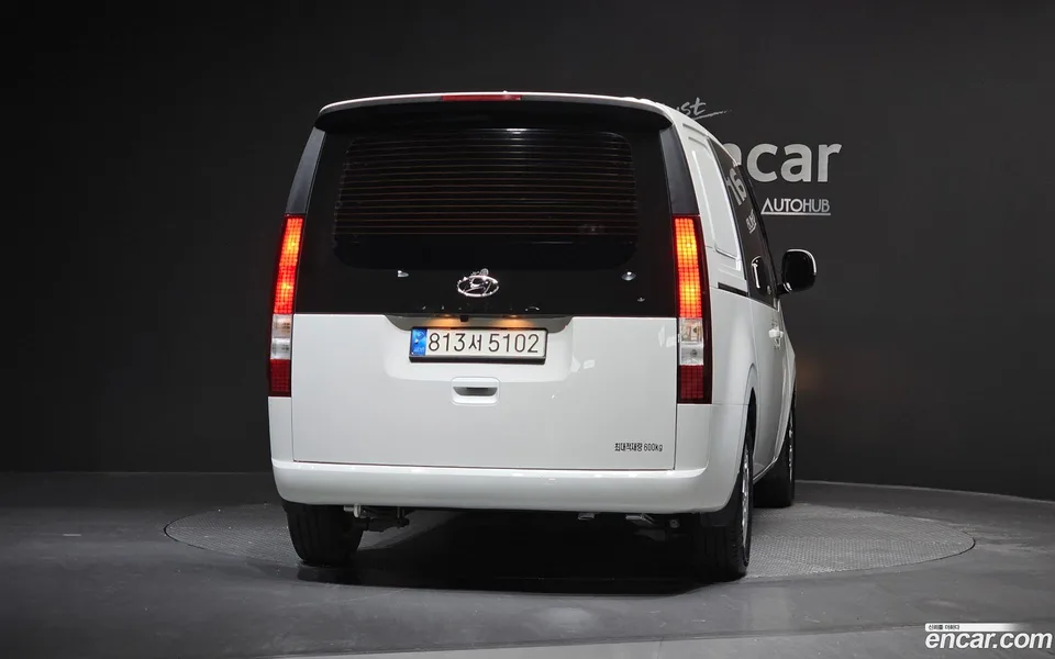 Hyundai Staria 5 2022 — миниатюра 4
