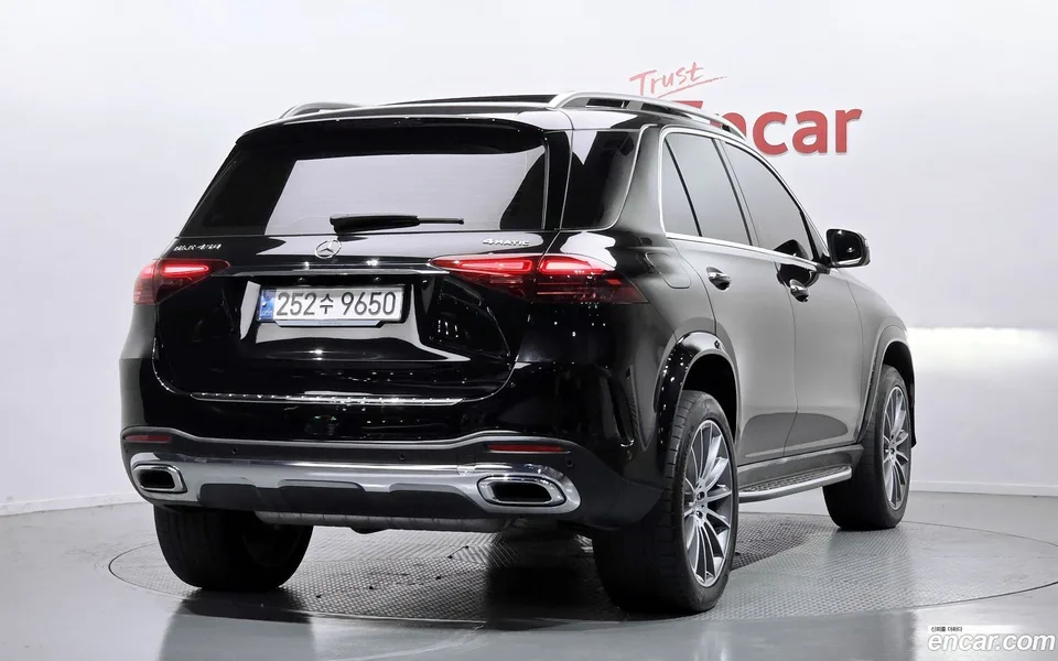 Mercedes-Benz GLE-Class GLE450 4MATIC 2024 — миниатюра 2
