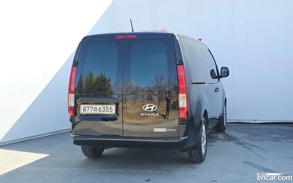 Hyundai Staria 3 2025 — миниатюра 4