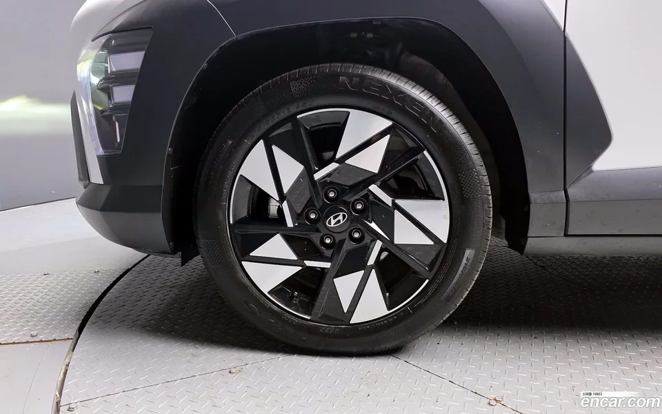 Hyundai Kona 1.6 2WD 2025 — миниатюра 5