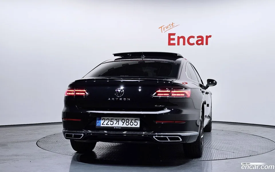 Volkswagen Arteon 2.0 TDI R-LINE 4 2022 — миниатюра 4