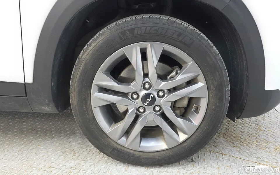 Kia Seltos 1.6 2WD 2022 — миниатюра 5