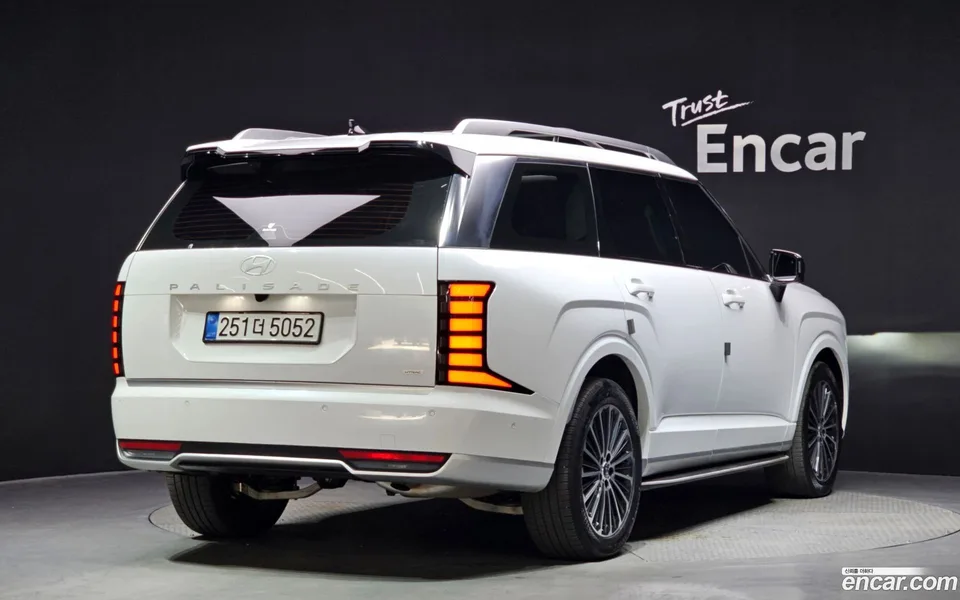 Hyundai Palisade HEV 2.5T 4WD 7 2025 — миниатюра 2