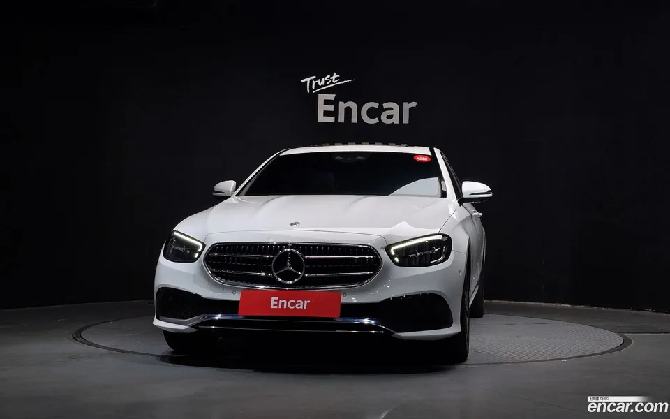 Mercedes-Benz E-Class E250 2022 — миниатюра 3