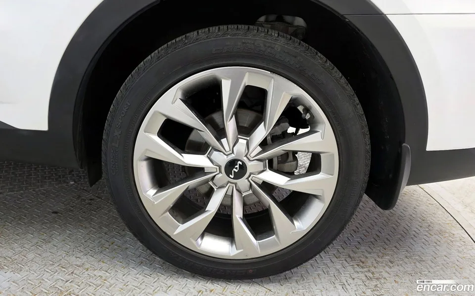 Kia Sorento 2.5T 2WD 2023 — миниатюра 5