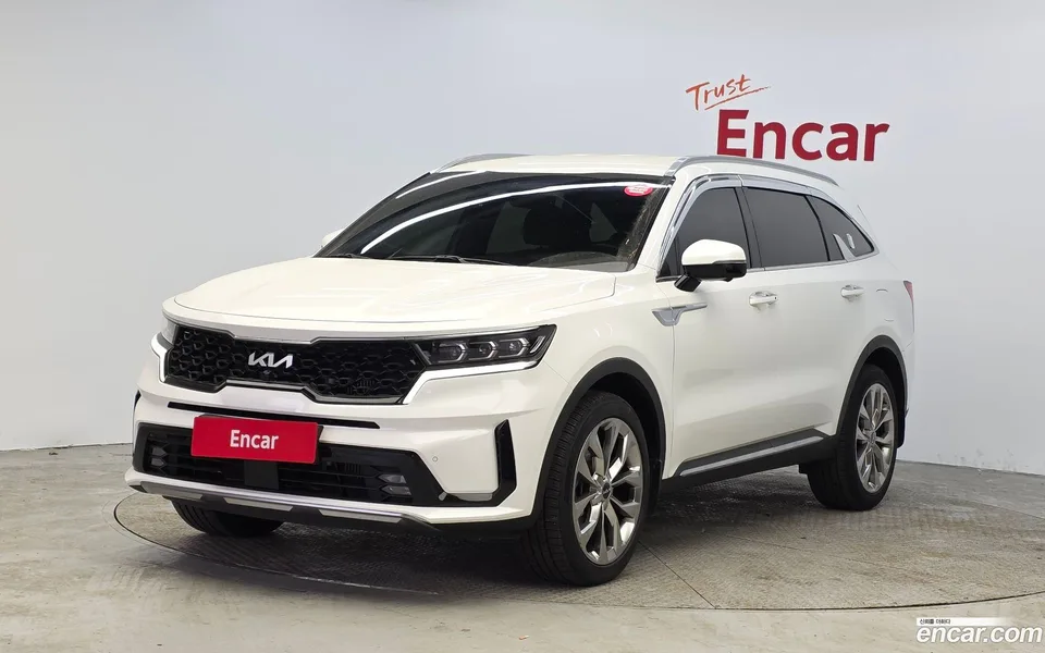 Kia Sorento 2.5T 2WD 2023 — фото 1, купить с доставкой в Москву