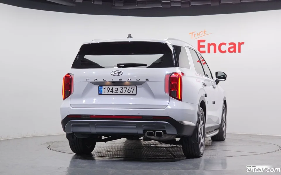 Hyundai Palisade 2.2 2WD 2023 — миниатюра 4