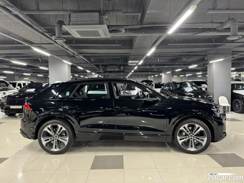 Audi Q8 (4M) 50 TDI 2026 — миниатюра 2