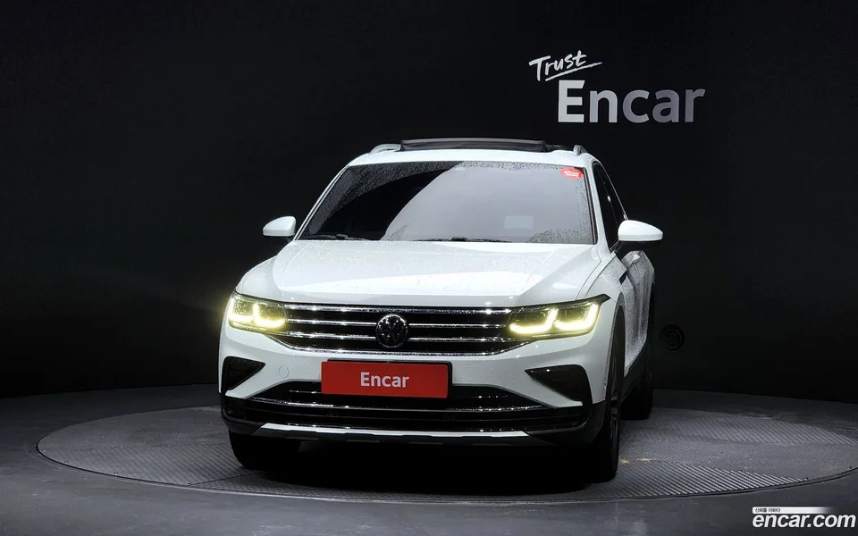 Volkswagen Tiguan 2.0 TDI 2023 — миниатюра 3