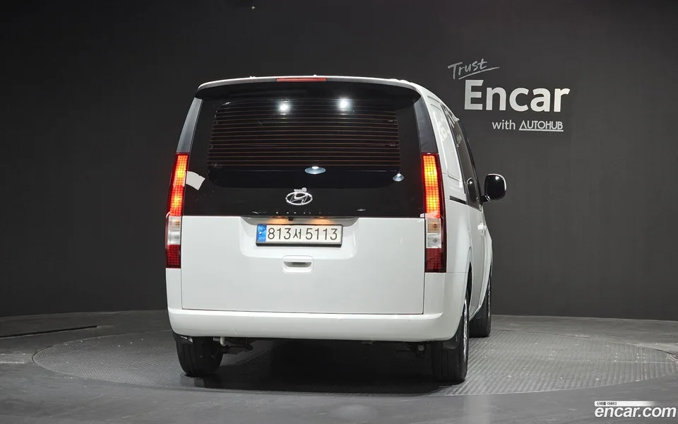 Hyundai Staria 5 2022 — миниатюра 4