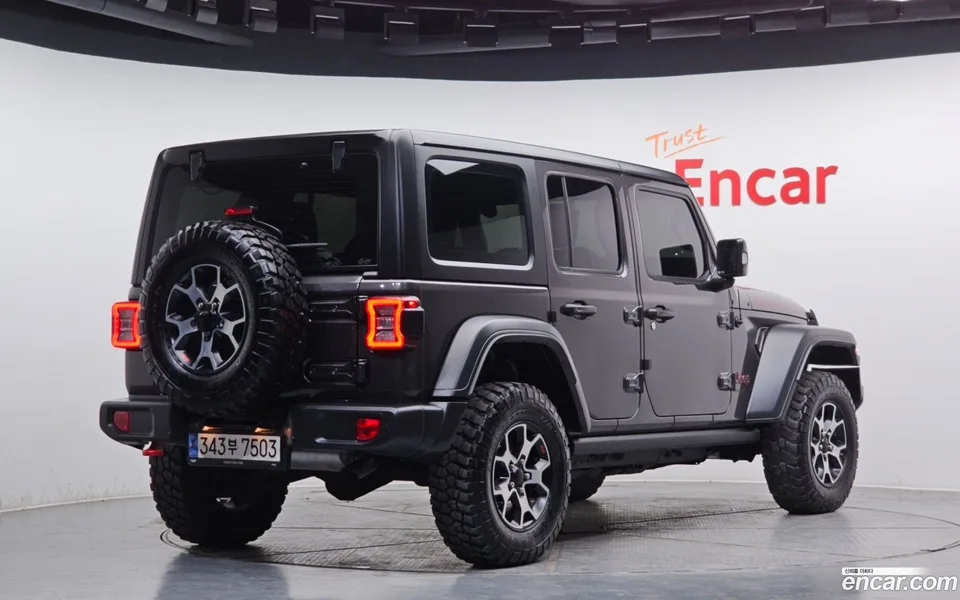 Jeep Wrangler 2.0 4 2022 — миниатюра 2