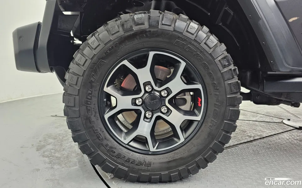 Jeep Wrangler 2.0 4 2022 — миниатюра 5