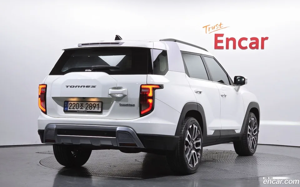 KG Mobility Torres 1.5 2WD 2022 — миниатюра 2