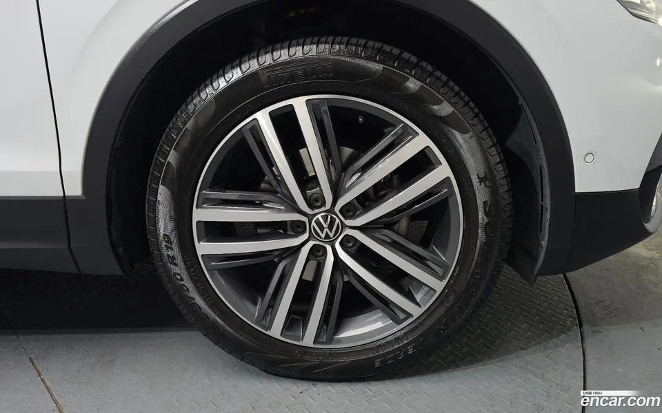 Volkswagen Tiguan 2.0 TDI 2022 — миниатюра 5