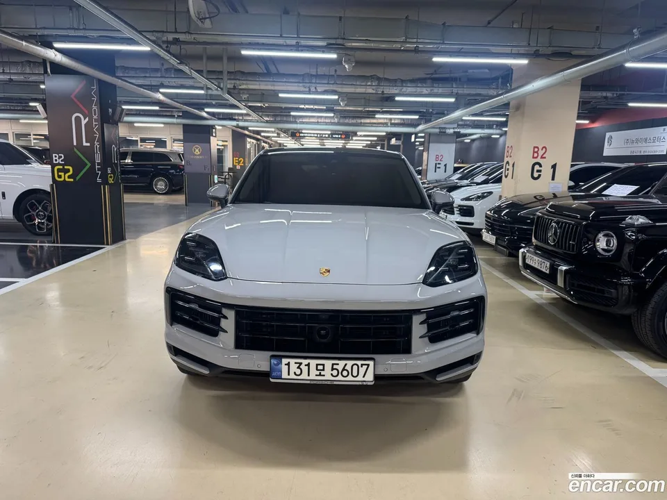 Porsche Cayenne 3.0 2024 — миниатюра 3