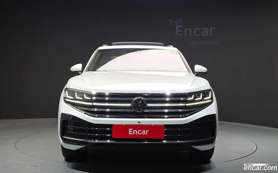 Volkswagen Touareg 3.0 TDI 2024 — миниатюра 3