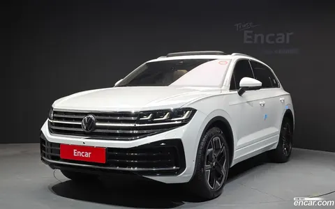 Volkswagen Touareg 2024 купить в Москве