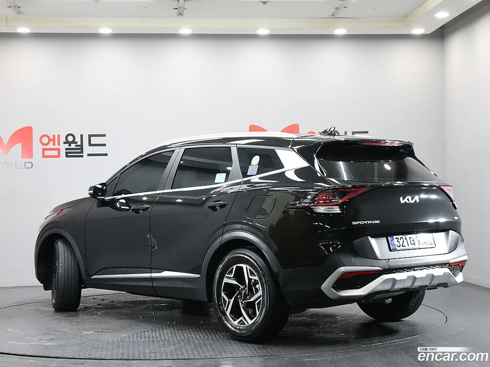 Kia Sportage 2.0 4WD 2022 — миниатюра 4