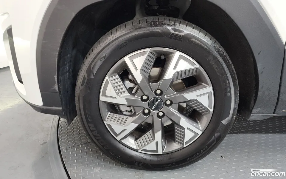KG Mobility Torres EVX E7 2025 — миниатюра 5