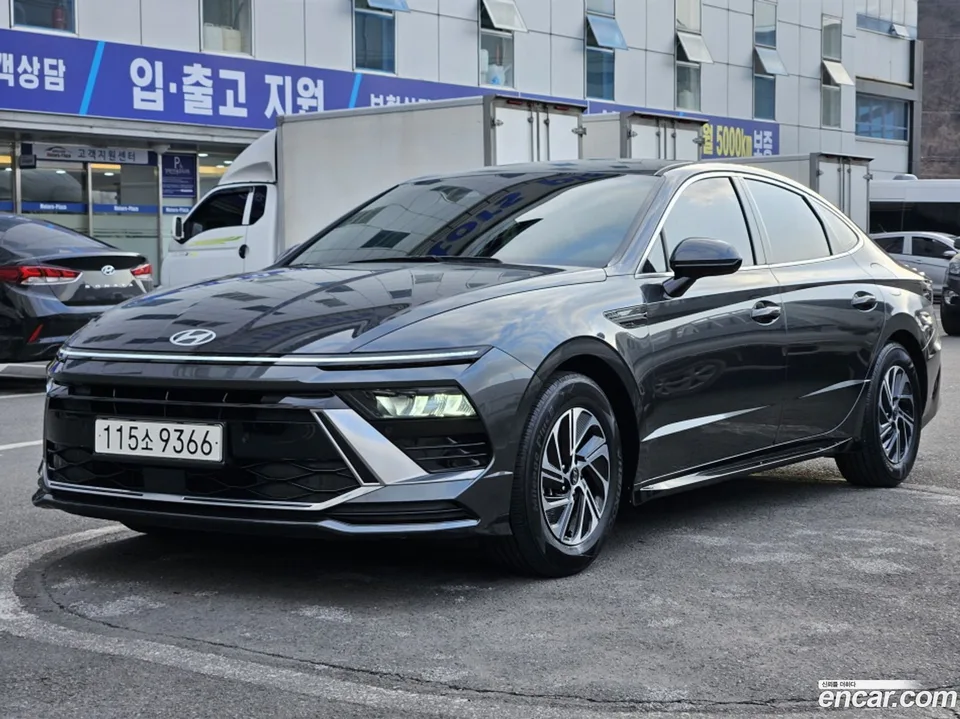 Hyundai Sonata The Edge Hybrid 2024 — миниатюра 2
