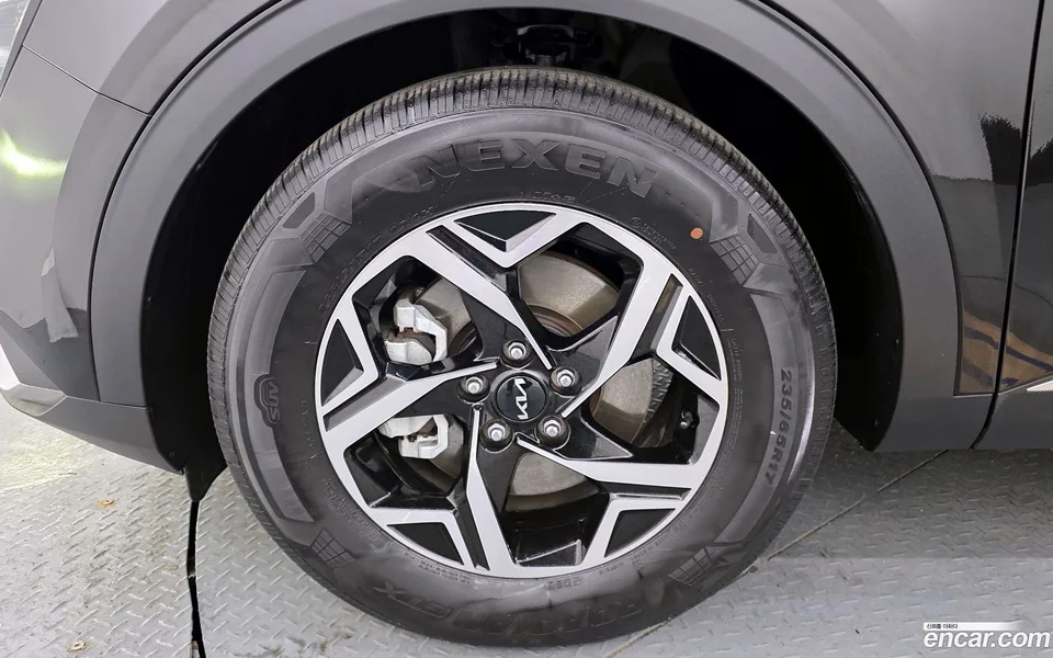 Kia Sportage 2.0 2WD 2022 — миниатюра 5