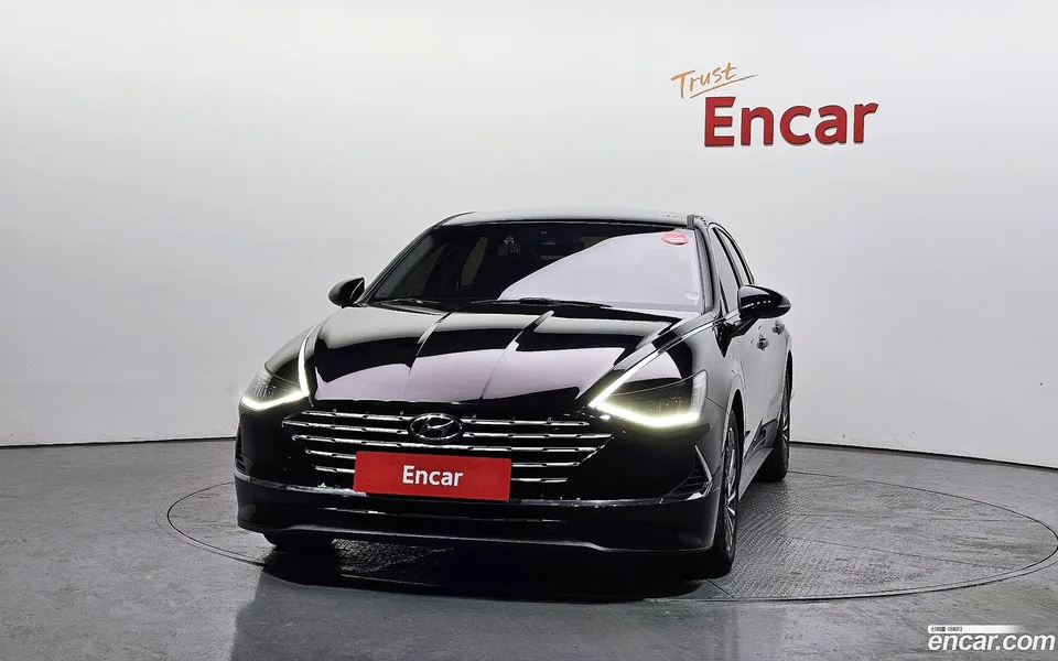 Hyundai Sonata Hybrid 2023 — миниатюра 3